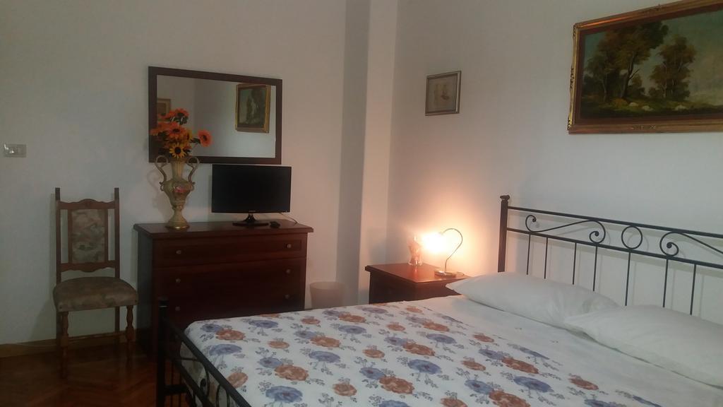 Amico Del Sole Bed & Breakfast Roma Dış mekan fotoğraf